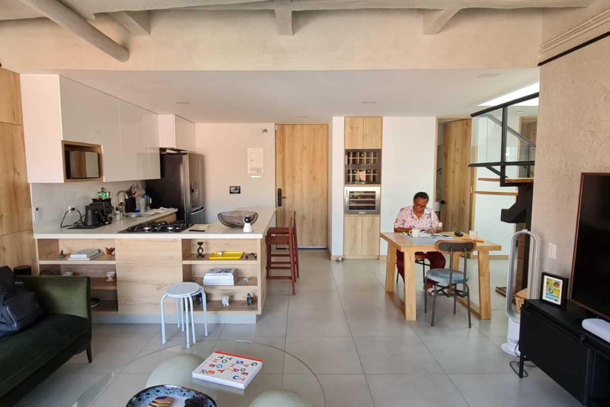 apto-802-medellin-social-1-antes