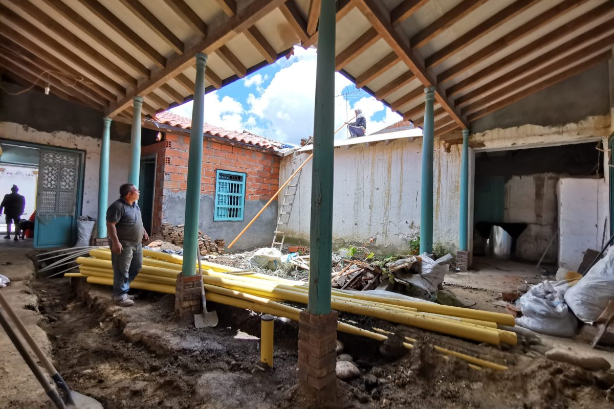 casa-1819-el-retiro-patio-antes