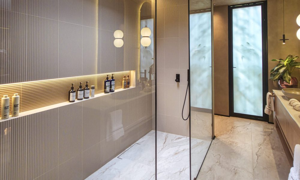 casa-montesereno-bano-principal-1